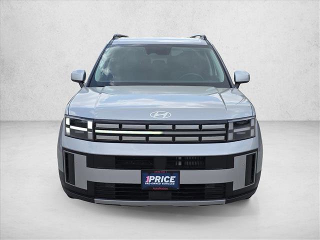 Used 2025 Hyundai Santa Fe SEL image 2