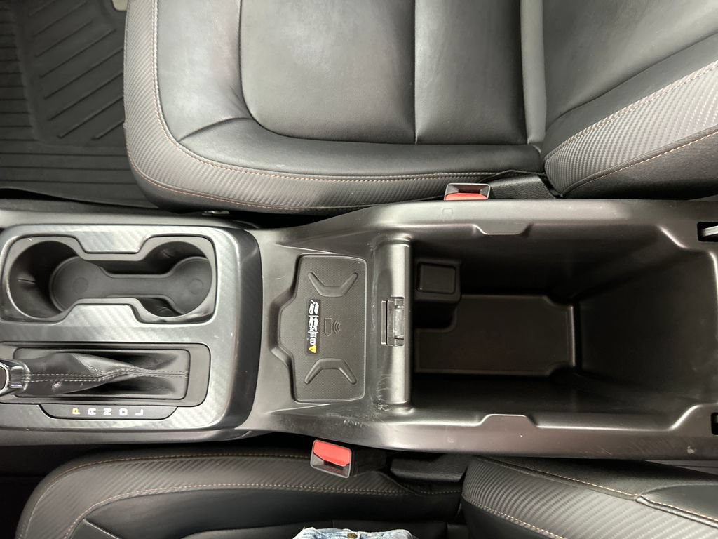 Used 2022 GMC Canyon AT4 AWD/4WD image 16