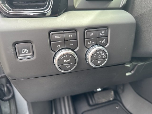 New 2026 GMC Sierra 2500 AT4 w/ AT4 Premium Plus Package image 3