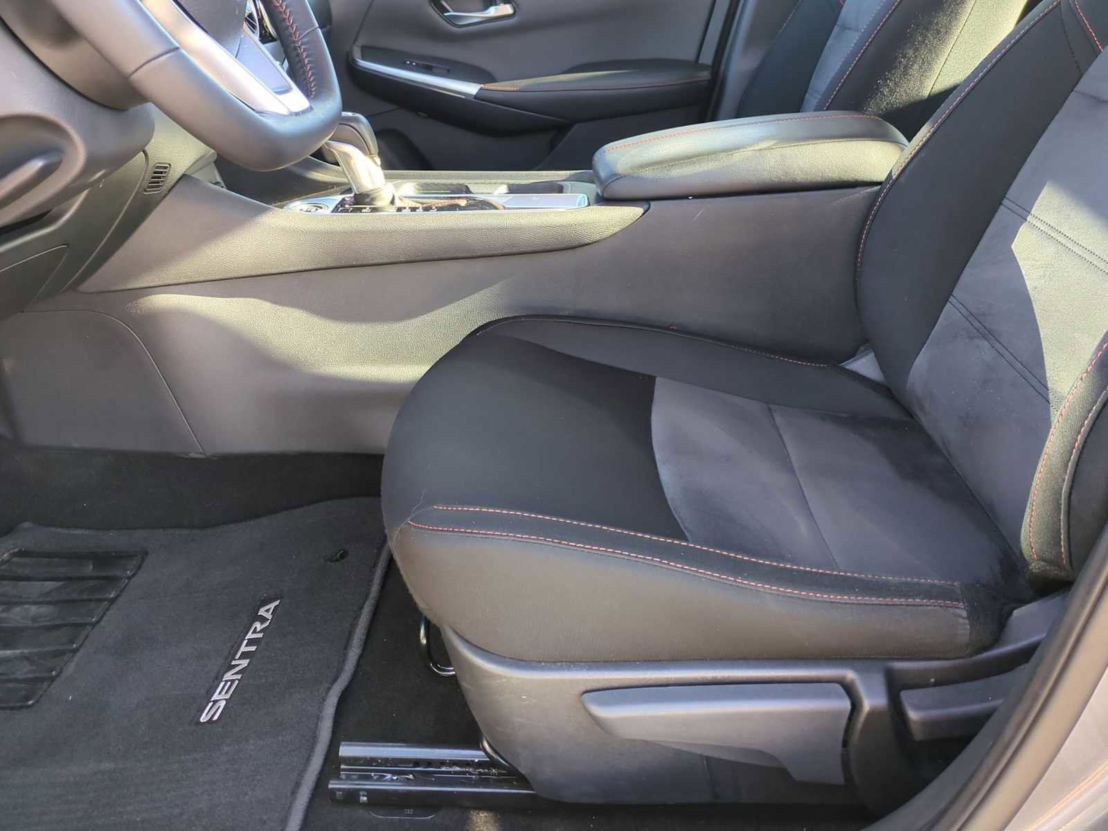 Used 2024 Nissan Sentra SR image 18