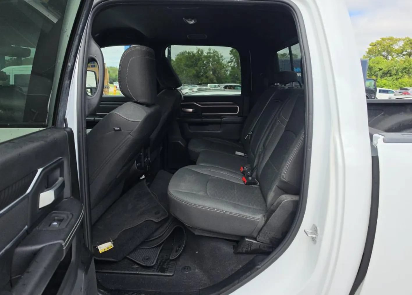 Used 2025 RAM 3500 Big Horn AWD/4WD image 12