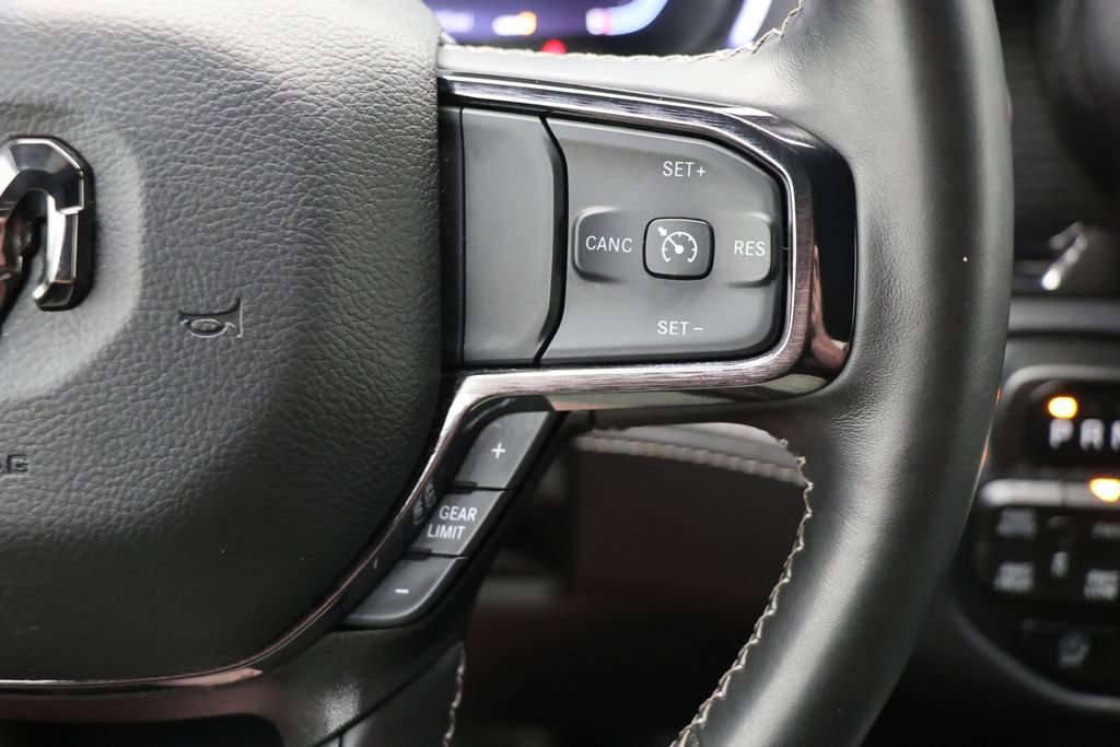 Used 2023 RAM 1500 Limited w/ Body Color Bumper Group AWD/4WD image 25