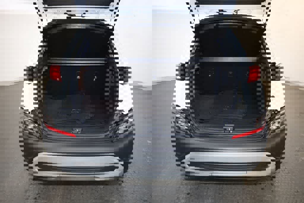 Used 2023 Hyundai Kona SEL AWD/4WD image 31