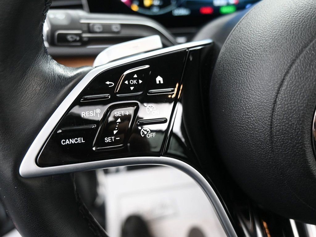 Used 2025 Mercedes-Benz GLE 450e GLE 450e w/ Winter Package image 24