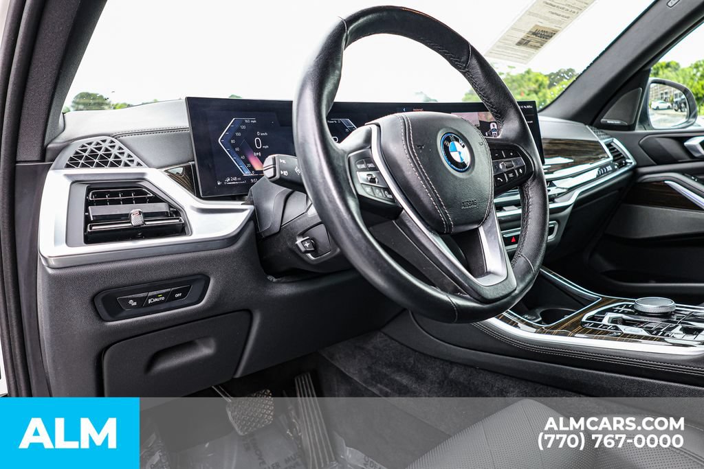 Used 2024 BMW X5 xDrive50e AWD/4WD image 28