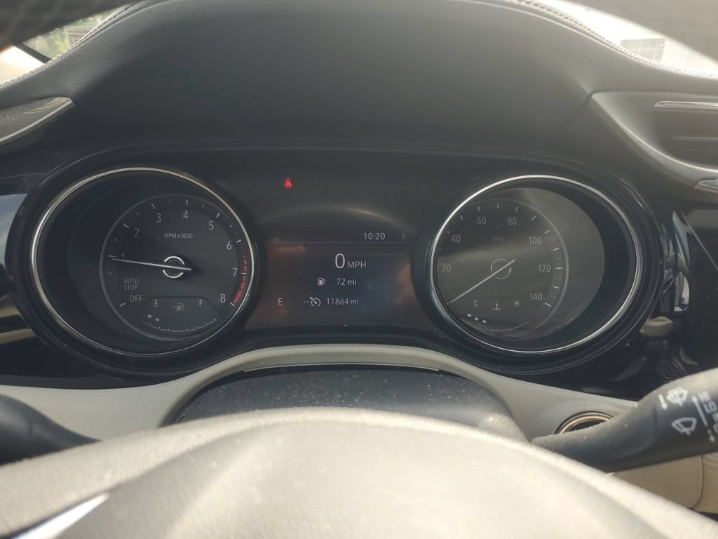 Used 2023 Buick Encore GX Preferred w/ Cold Weather Comfort Package FWD image 17