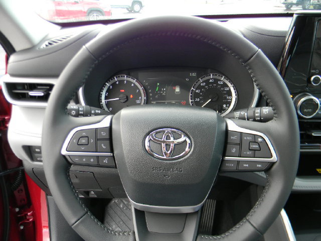 New 2026 Toyota Highlander XLE AWD/4WD image 9