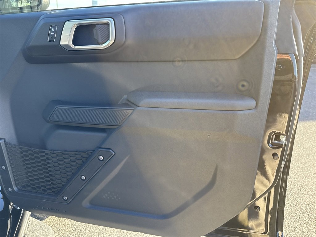 New 2025 Ford Bronco Badlands w/ Sasquatch Package image 15