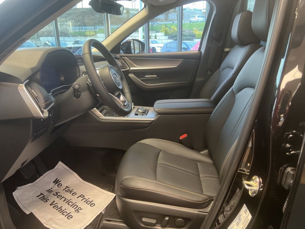 New 2026 MAZDA CX-90 Plug-In Hybrid w/ Preferred image 13