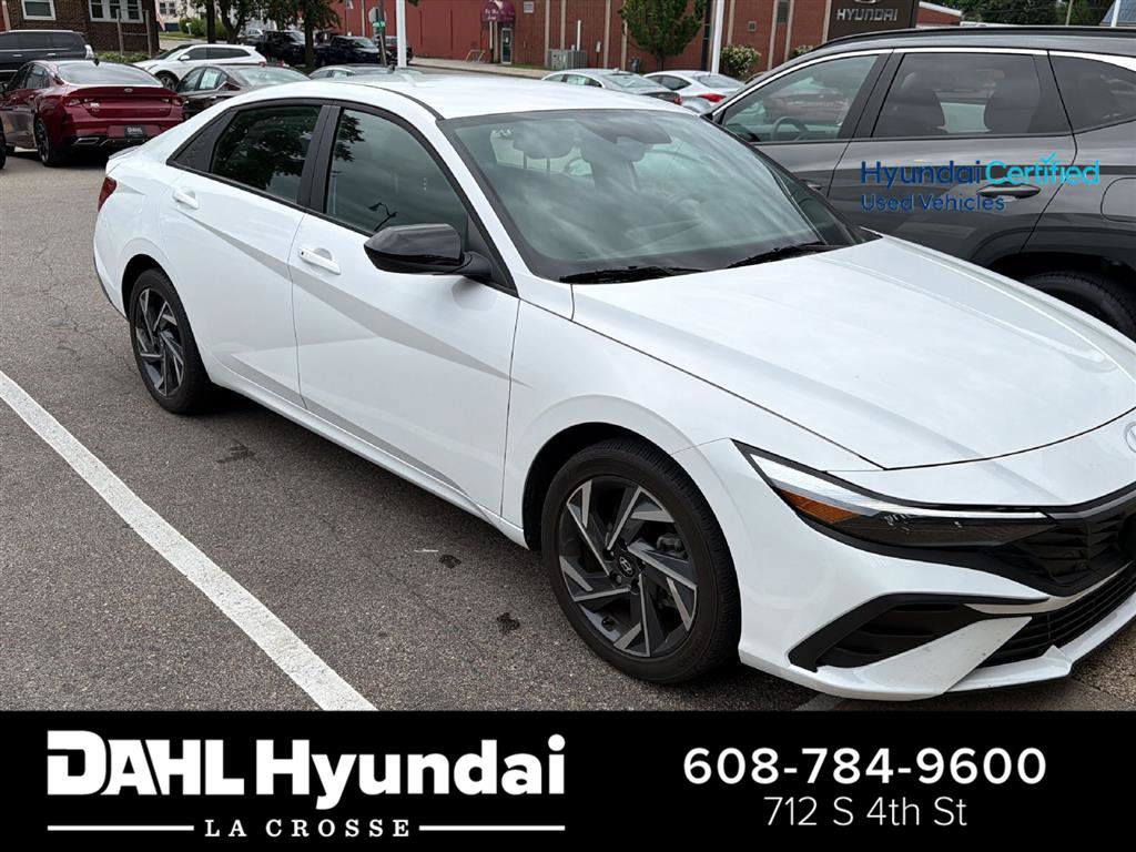Used 2025 Hyundai Elantra Sport w/ Cargo Package