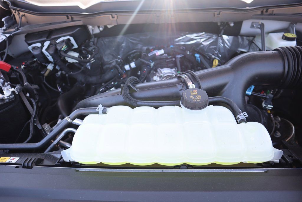 New 2025 Ford F150 XLT w/ Equipment Group 302A MID image 21