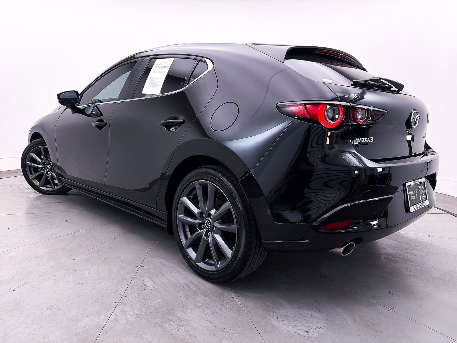 Certified 2022 MAZDA MAZDA3 s image 2