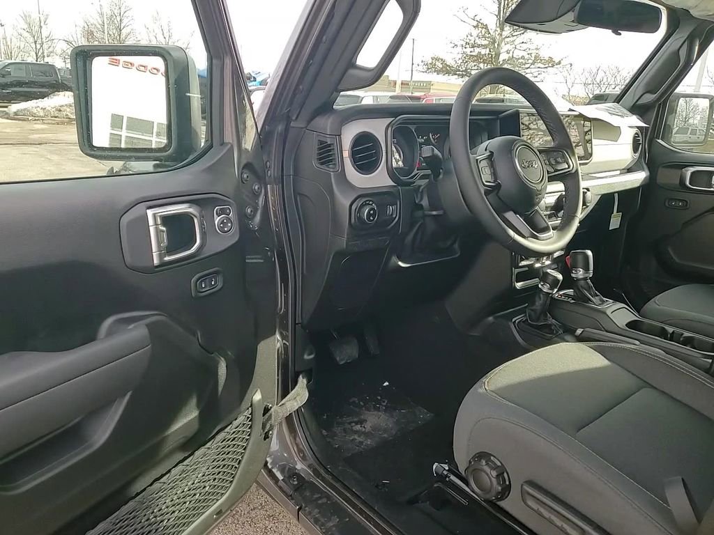 New 2026 Jeep Gladiator Sport image 9