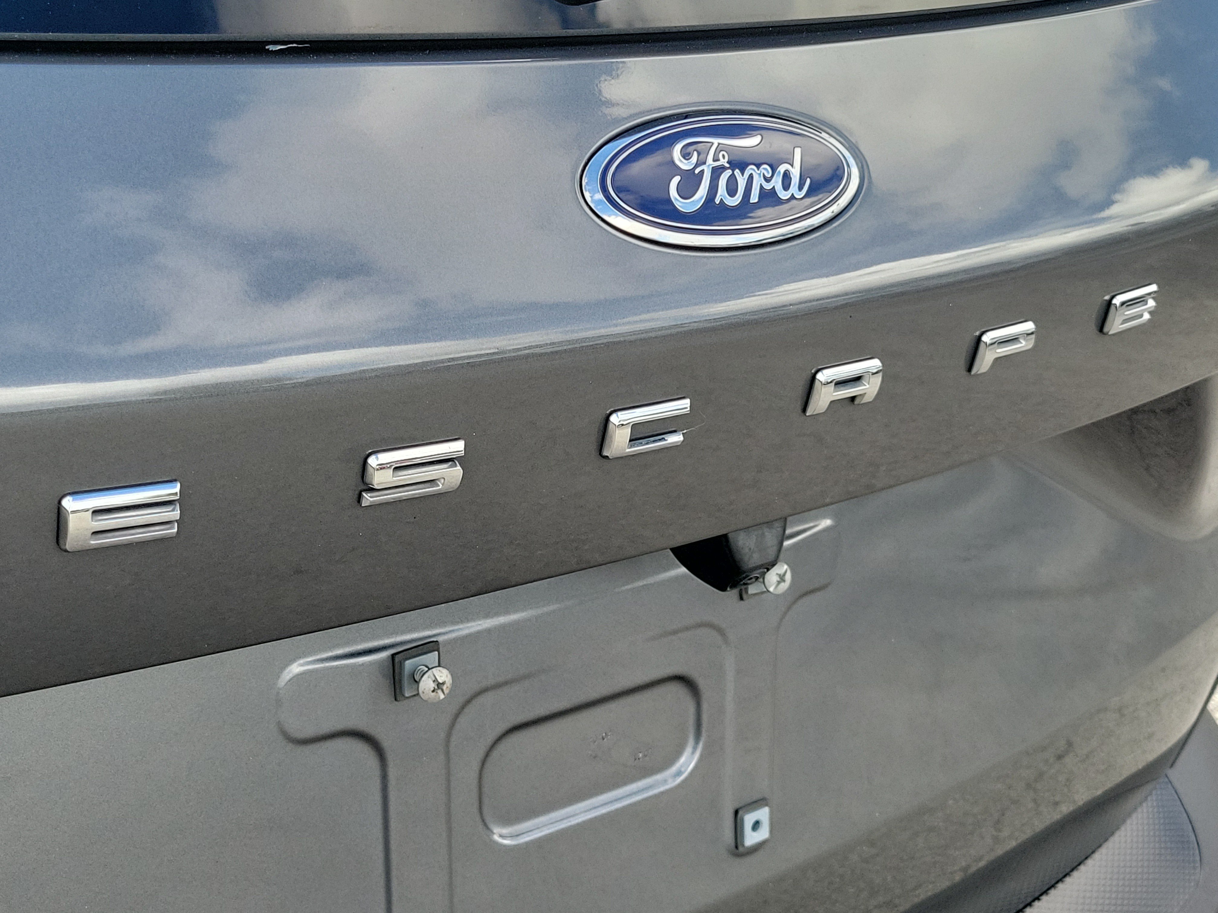 Used 2025 Ford Escape ST-Line FWD image 8
