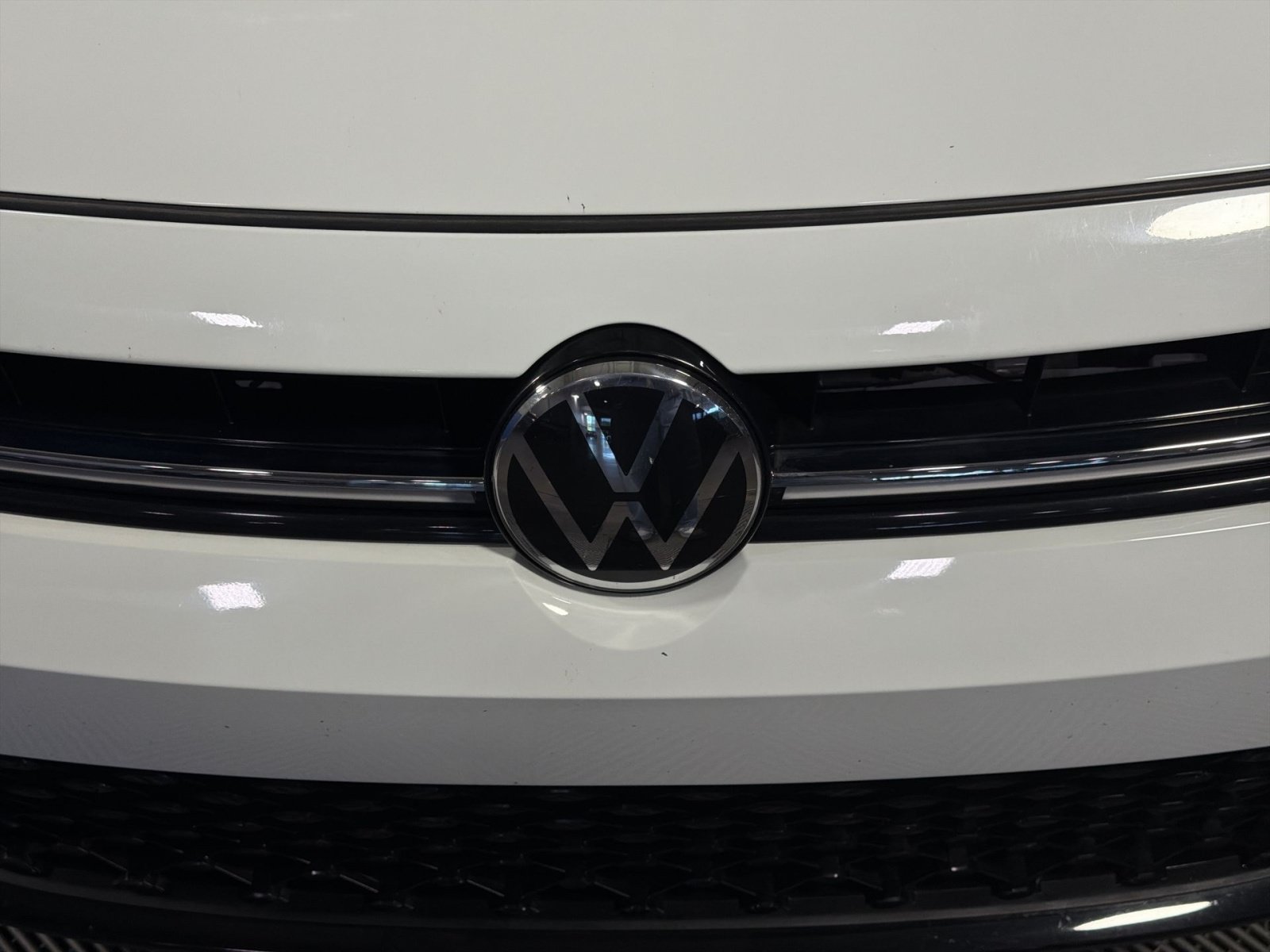 Used 2025 Volkswagen Jetta Sport FWD image 12