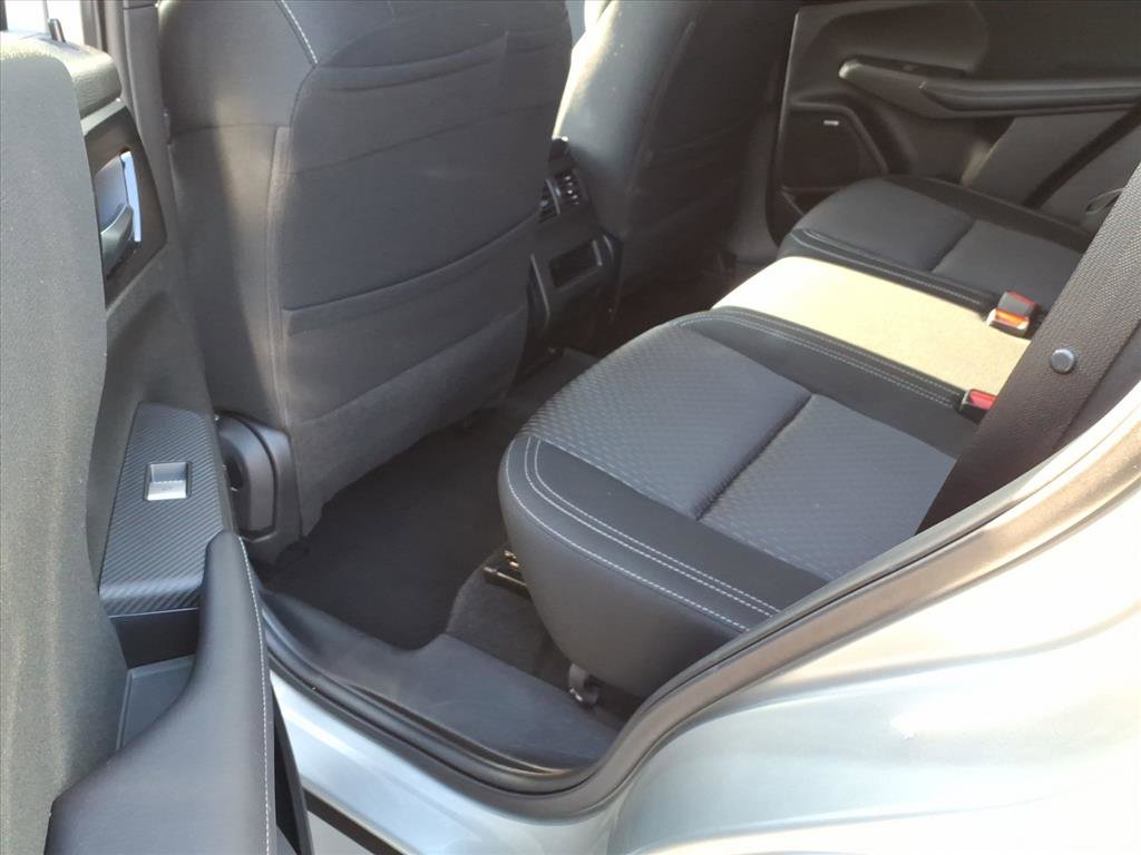 Used 2025 Mitsubishi Outlander ES image 31