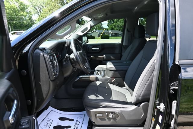 Used 2022 Chevrolet Silverado 1500 LT Trail Boss w/ Bed Protection Package AWD/4WD image 27