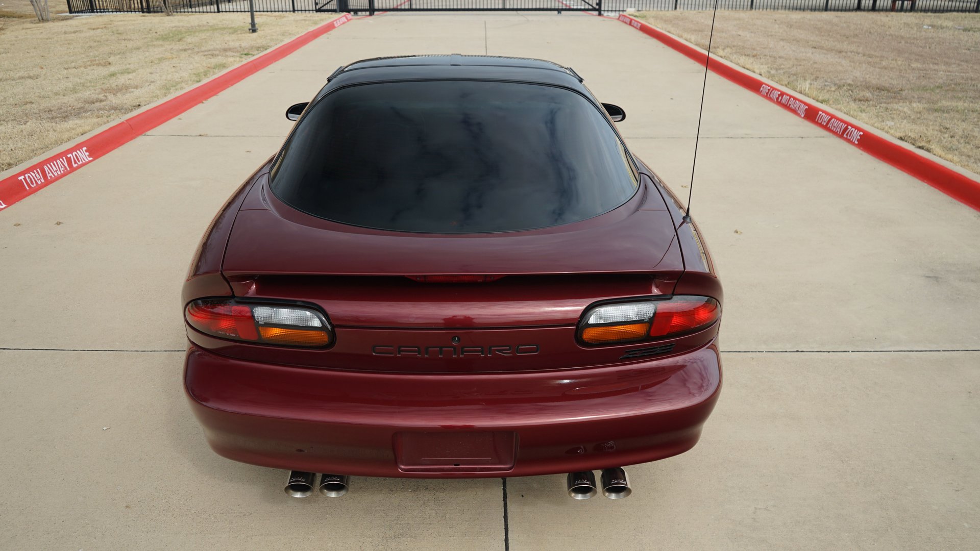 Used 2000 Chevrolet Camaro Z28 w/ Preferred Equipment Group 2 image 11