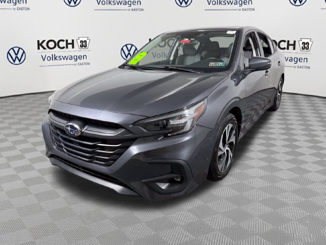 Used 2025 Subaru Legacy Premium AWD/4WD image 3
