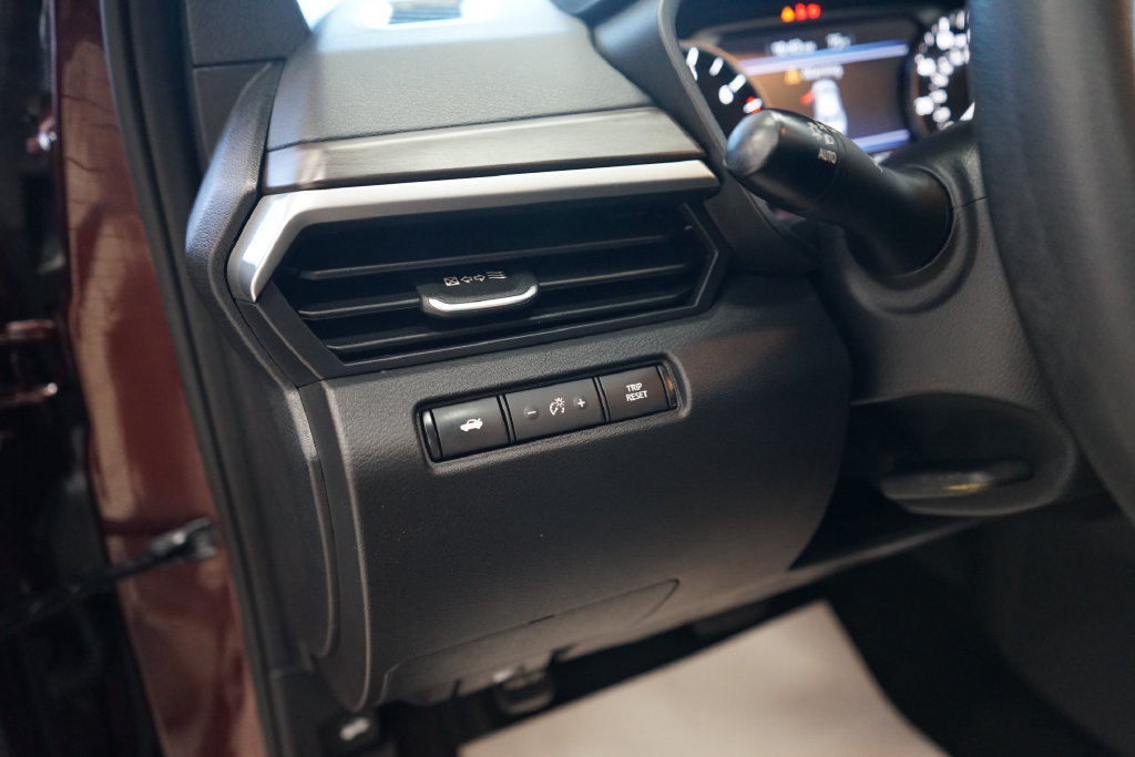 Used 2024 Nissan Altima 2.5 SV FWD image 28