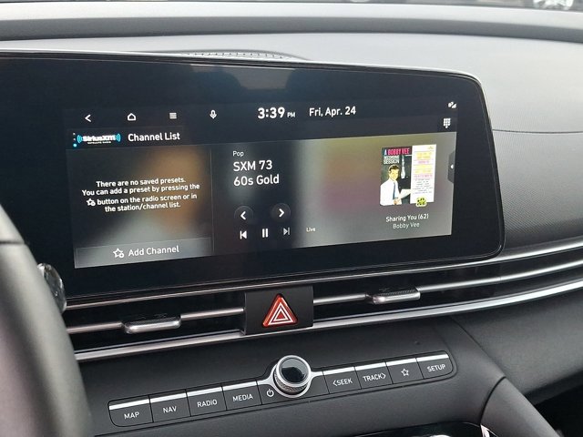 Used 2023 Hyundai Elantra Limited FWD image 18