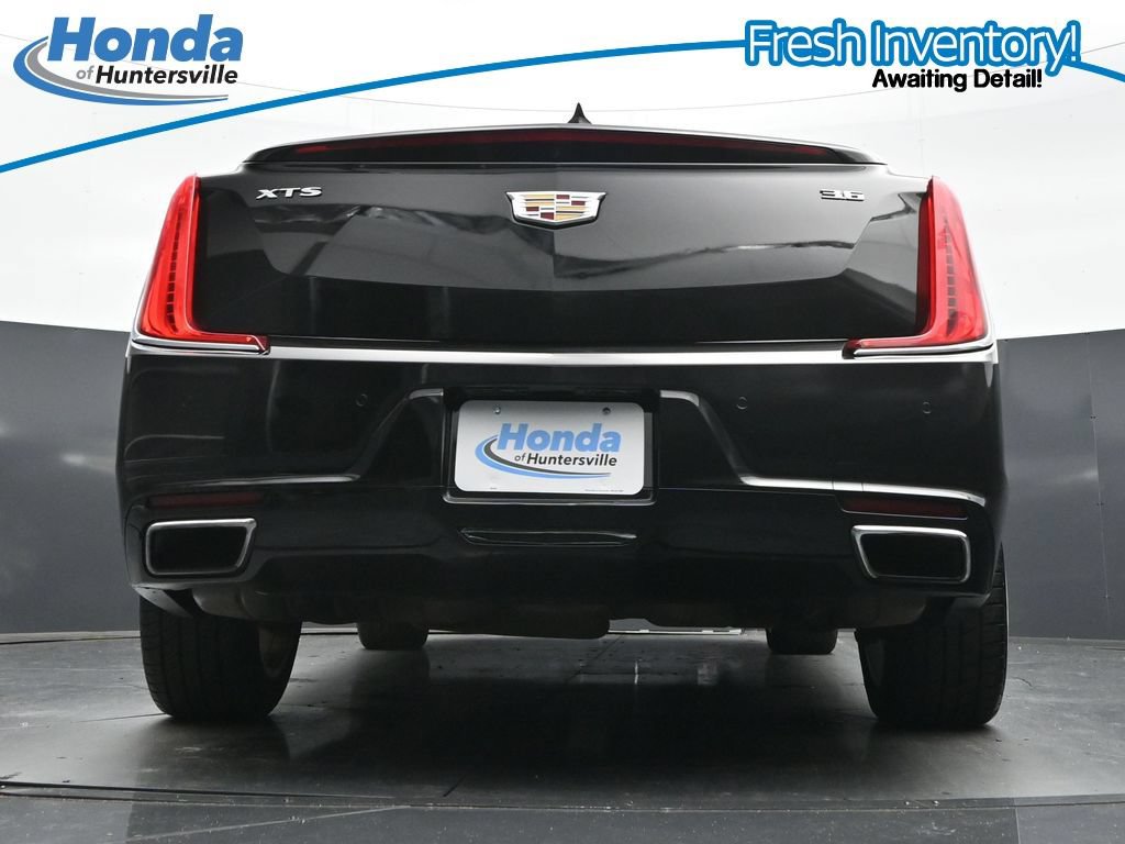Used 2018 Cadillac XTS Luxury FWD image 32