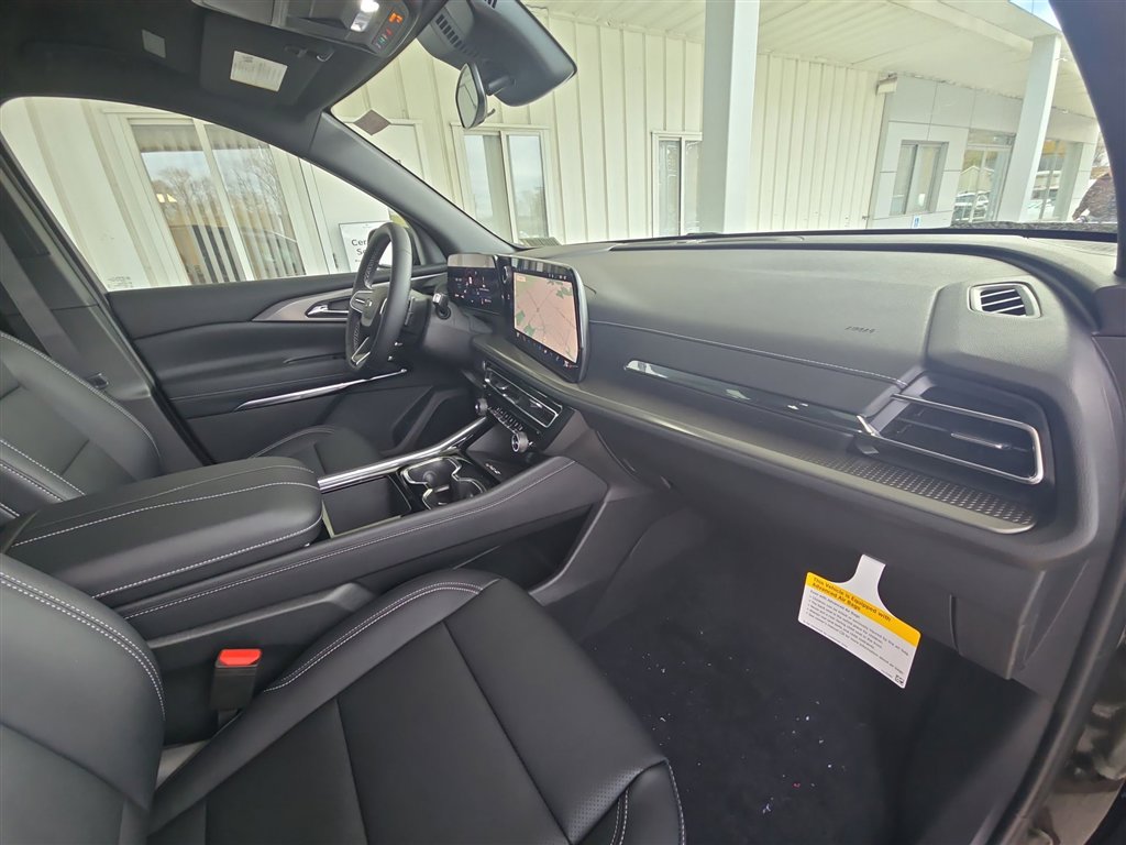 New 2026 Chevrolet Traverse LT image 28