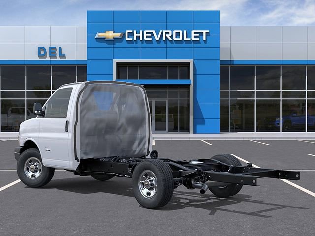 New 2026 Chevrolet Express 3500 w/ Power Convenience Package RWD image 3