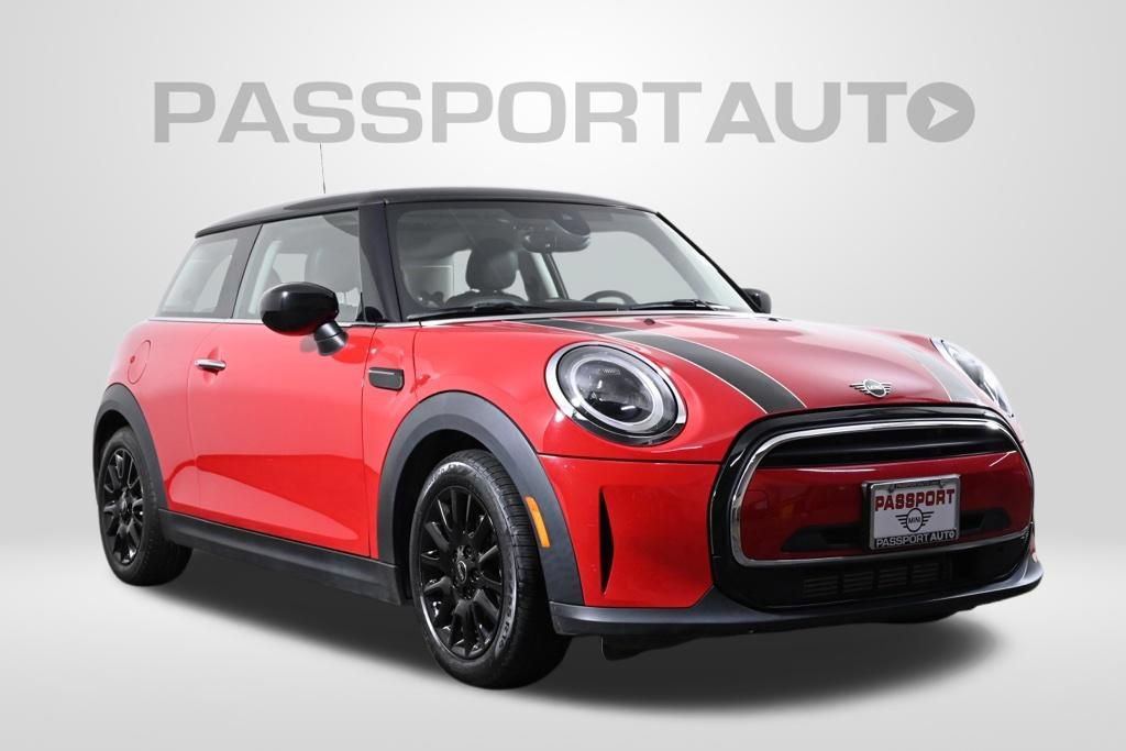 Used 2023 MINI Cooper 2-Door Hardtop FWD image 3