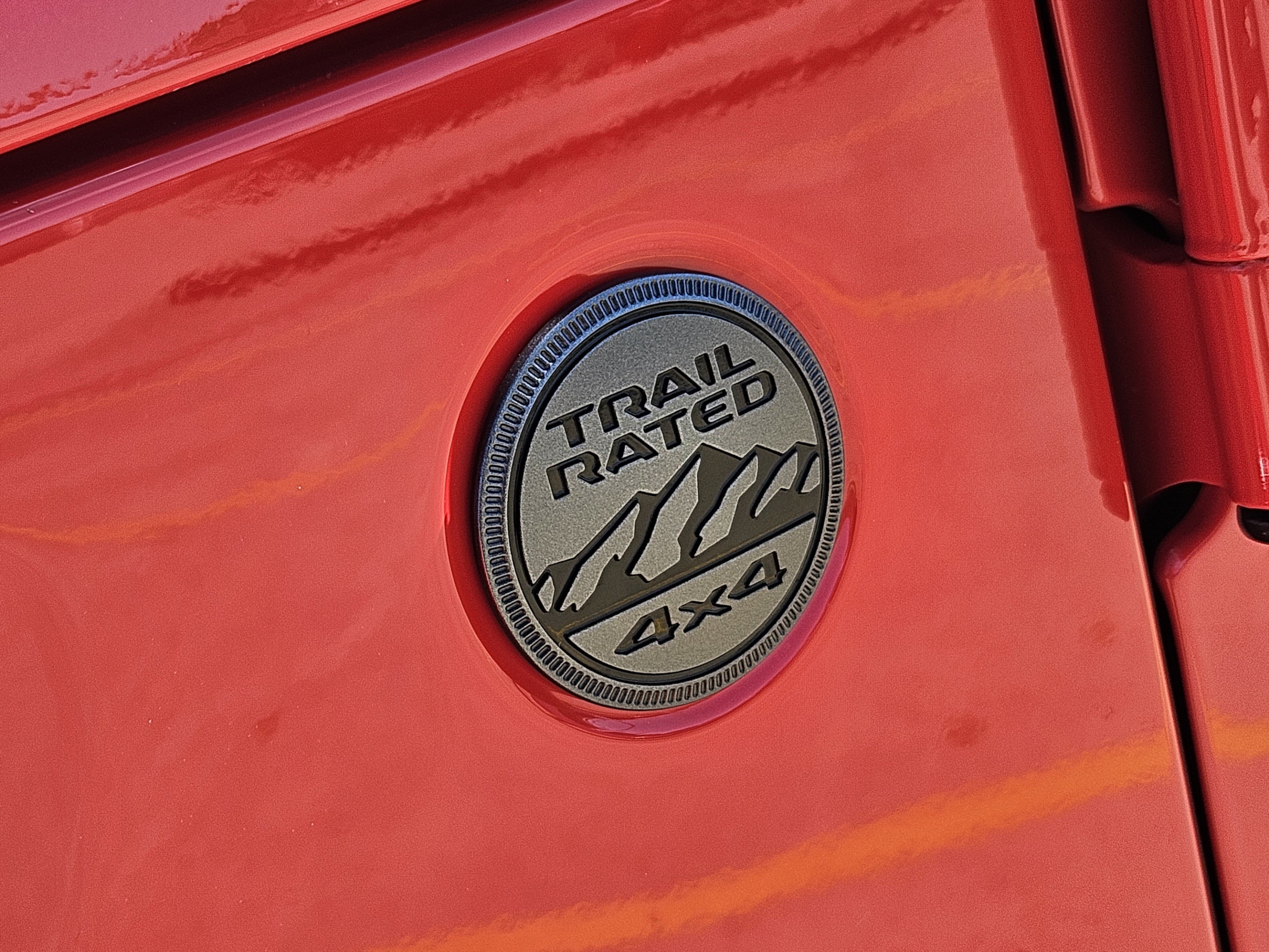 Used 2025 Jeep Wrangler Unlimited Sahara AWD/4WD image 28