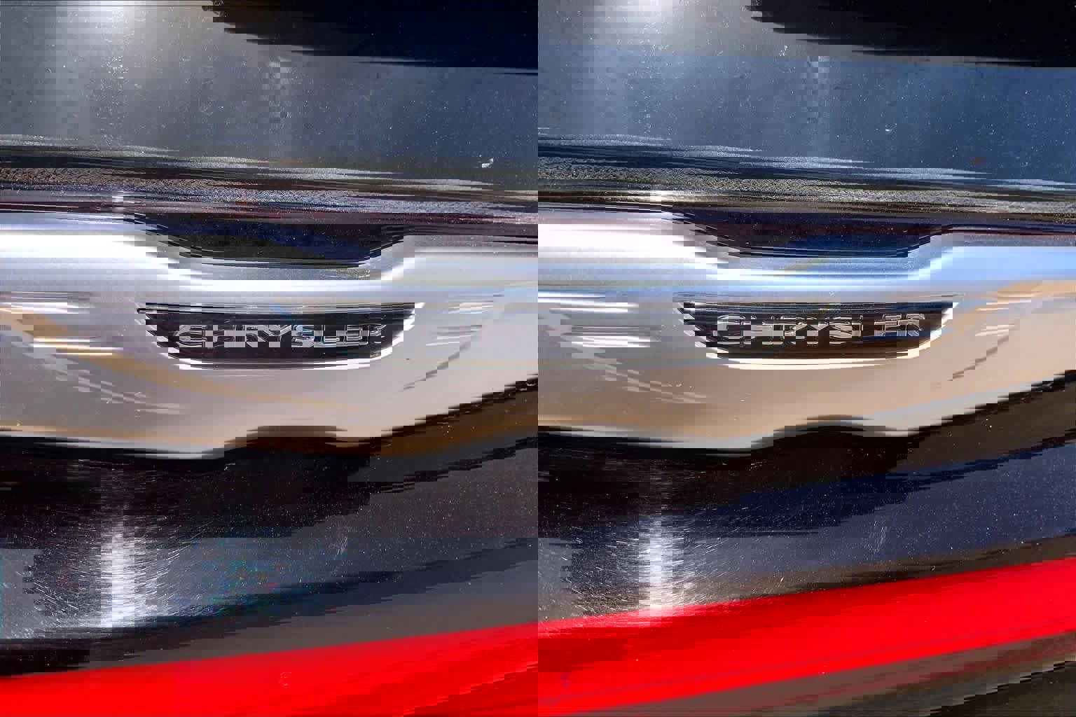 Used 2025 Chrysler Pacifica Select FWD image 31