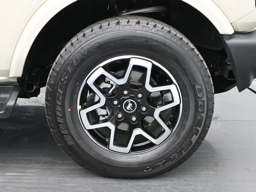 New 2026 Ford Bronco Outer Banks AWD/4WD image 22