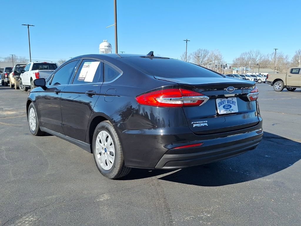 Used 2020 Ford Fusion S image 26