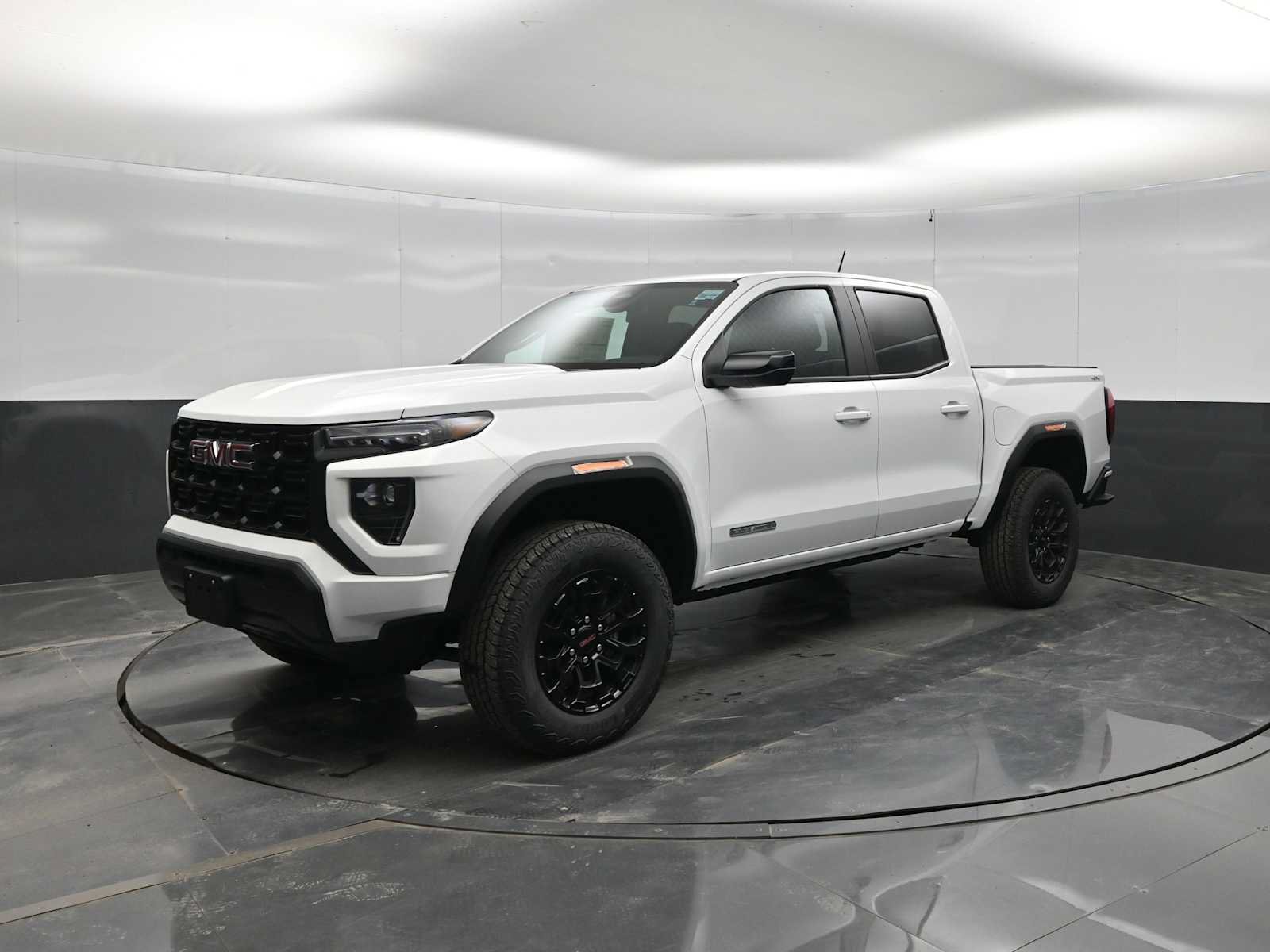 New 2026 GMC Canyon Elevation AWD/4WD image 4