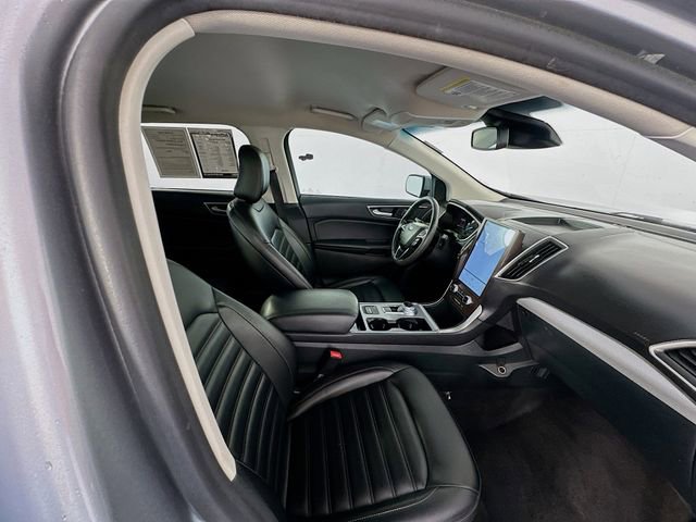 Used 2021 Ford Edge SEL AWD/4WD image 25