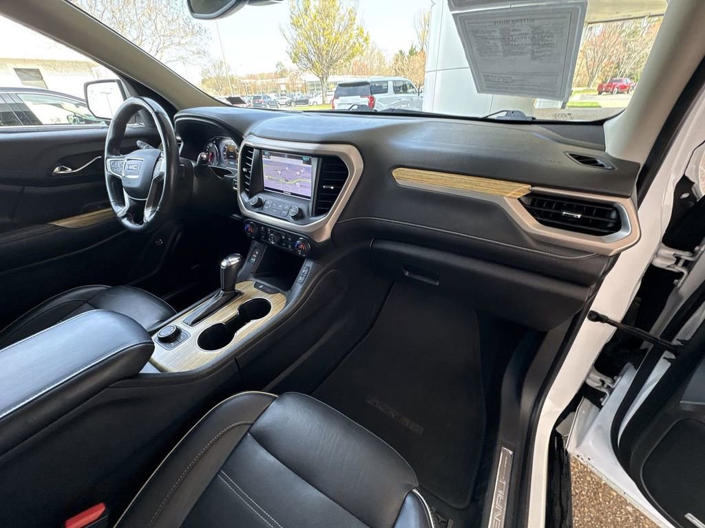 Certified 2019 GMC Acadia Denali w/ Technology Package image 30