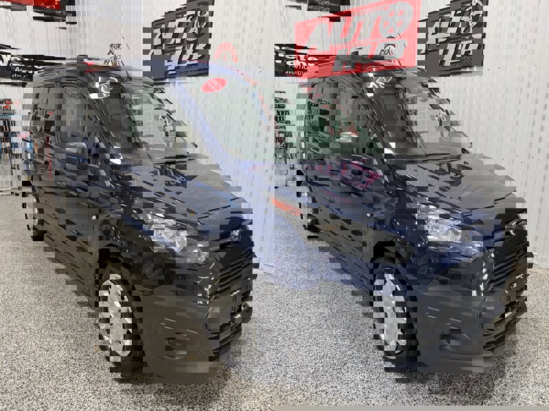 Used 2018 Ford Transit Connect XL image 4