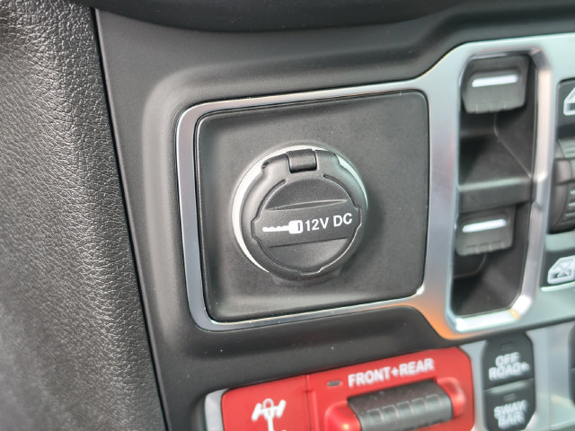 Used 2026 Jeep Wrangler Unlimited Rubicon AWD/4WD image 29