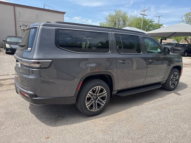New 2026 Jeep Grand Wagoneer L 2WD image 6