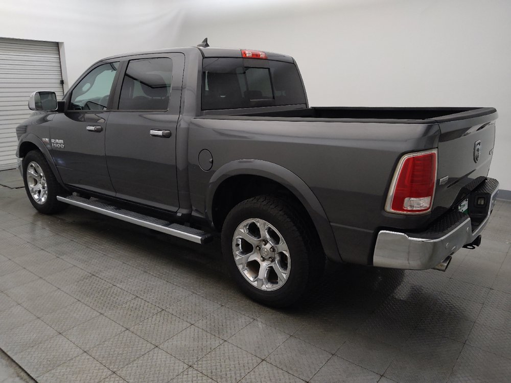 Used 2016 RAM 1500 Laramie w/ Convenience Group AWD/4WD image 3