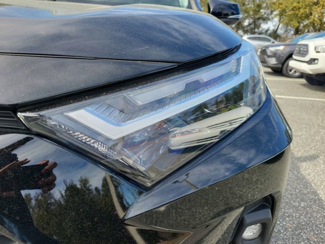 Used 2023 Toyota RAV4 XLE Premium image 16