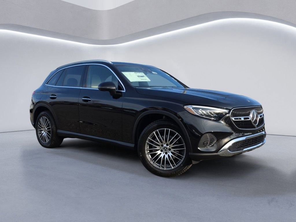 New 2026 Mercedes-Benz GLC 300 4MATIC image 2