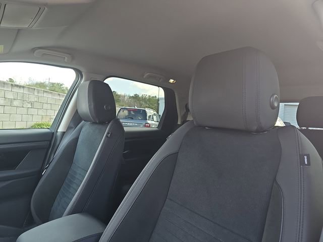 Used 2020 Land Rover Discovery Sport S image 14