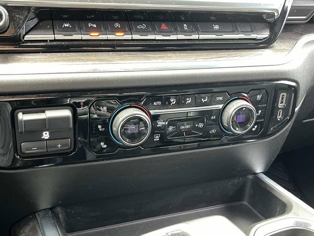 Used 2022 Chevrolet Silverado 1500 LTZ w/ LTZ Premium Package image 36