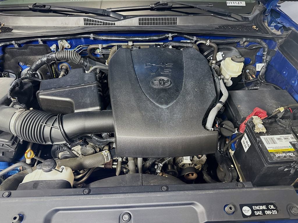 Used 2018 Toyota Tacoma Limited image 29