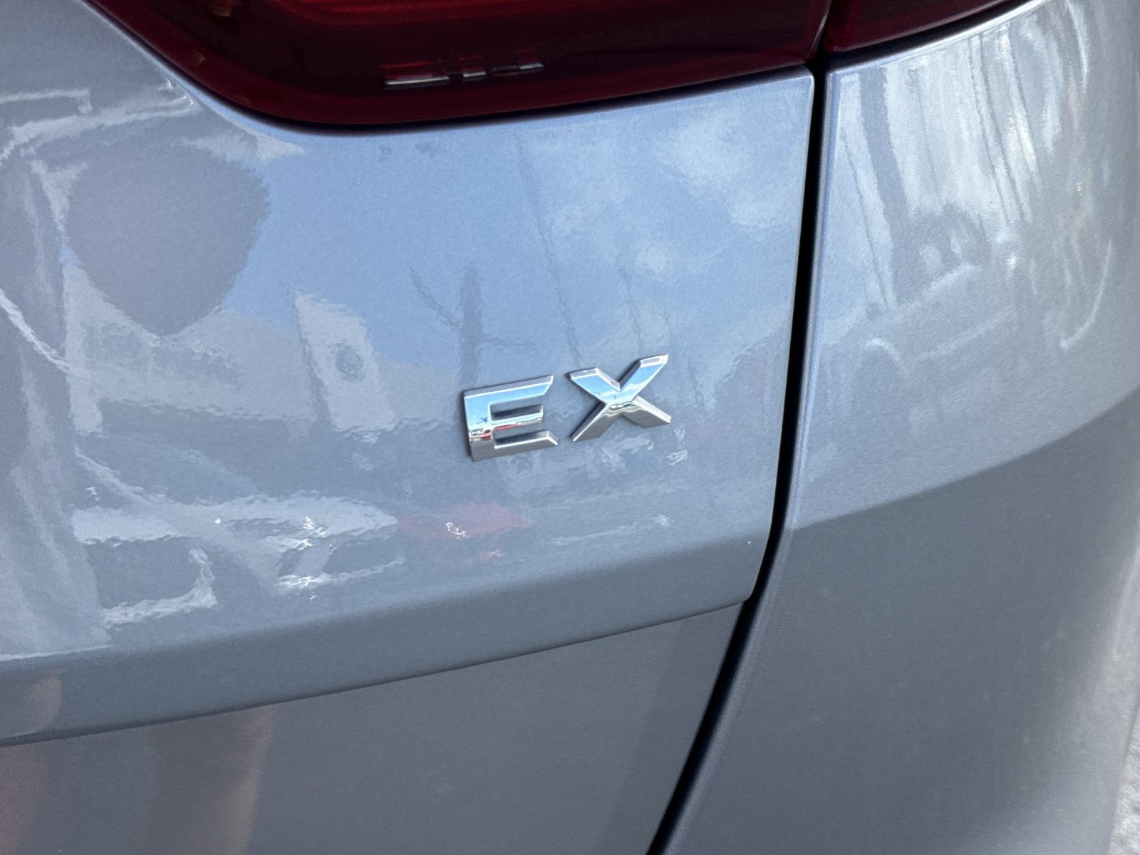 Used 2022 Kia Sportage EX w/ EX Technology Package FWD image 13