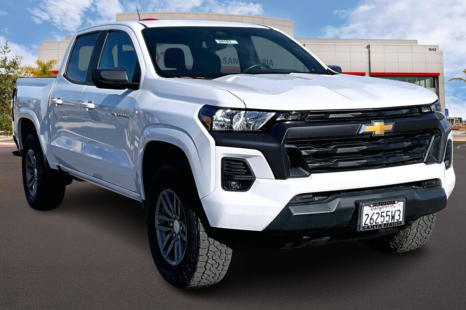 Used 2023 Chevrolet Colorado LT w/ LT Convenience Package image 1