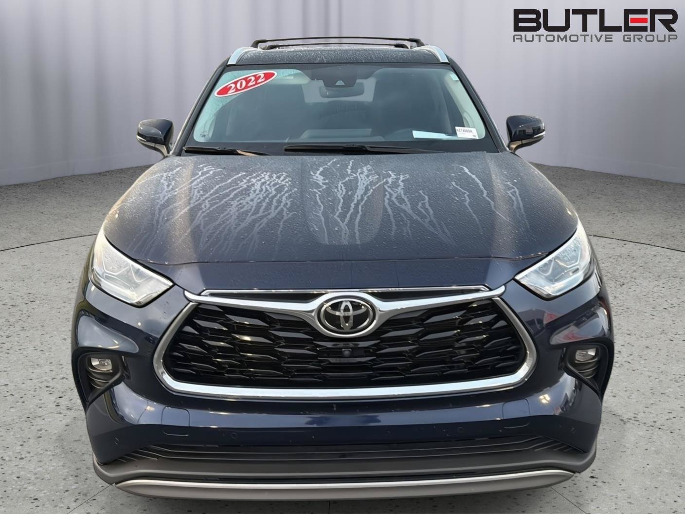 Used 2022 Toyota Highlander Platinum FWD image 9