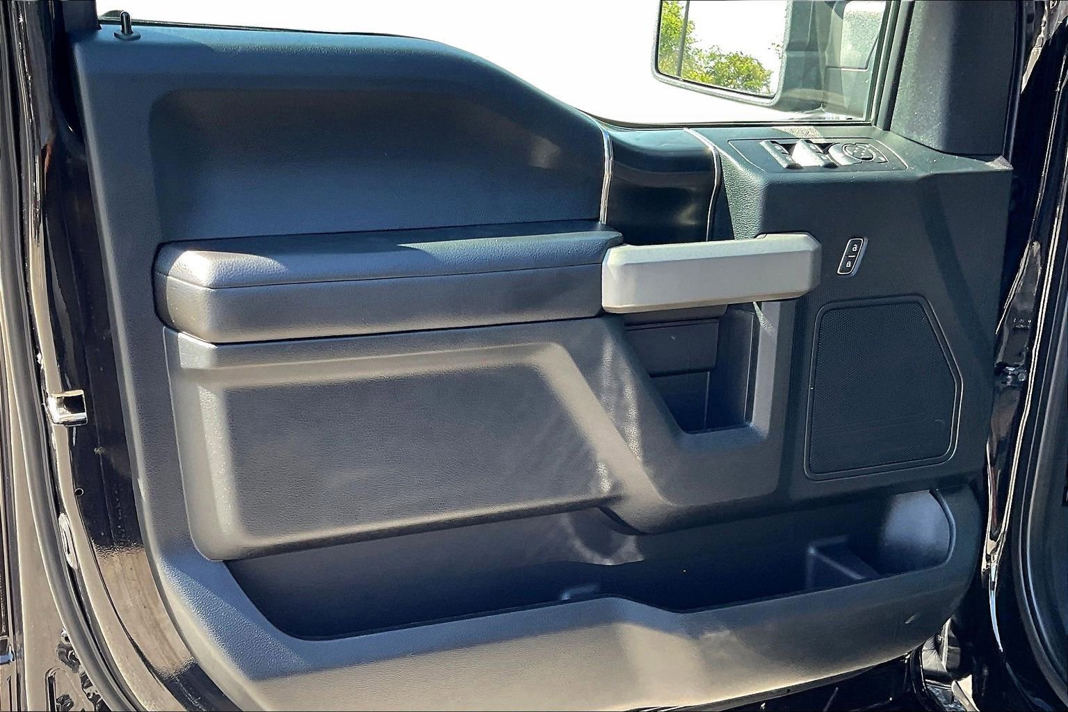 Used 2019 Ford F150 Raptor AWD/4WD image 23