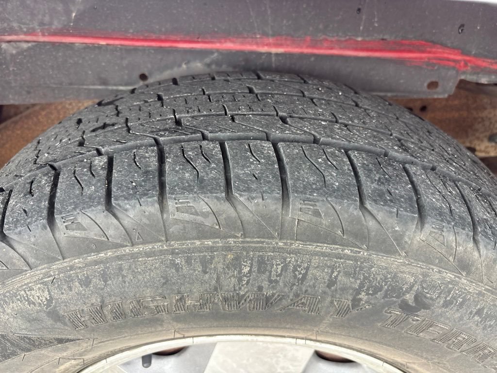 Used 1997 Chevrolet Tahoe 4WD w/ Preferred Equipment Group 3 image 28